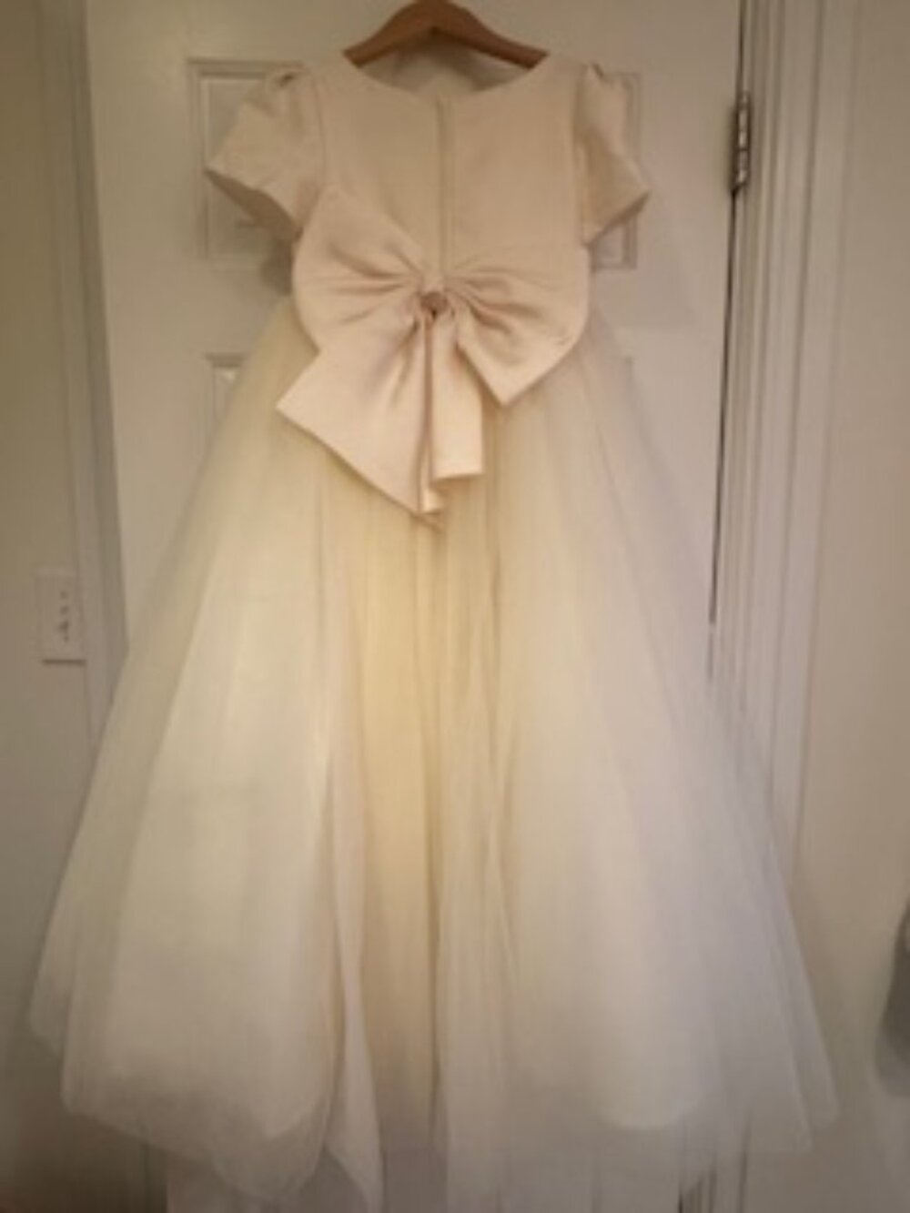 Tulleen "Yvette" Ivory Beaded Tulle Flower Girl & Communion Dress Sz 7/8 - Picture 4 of 6